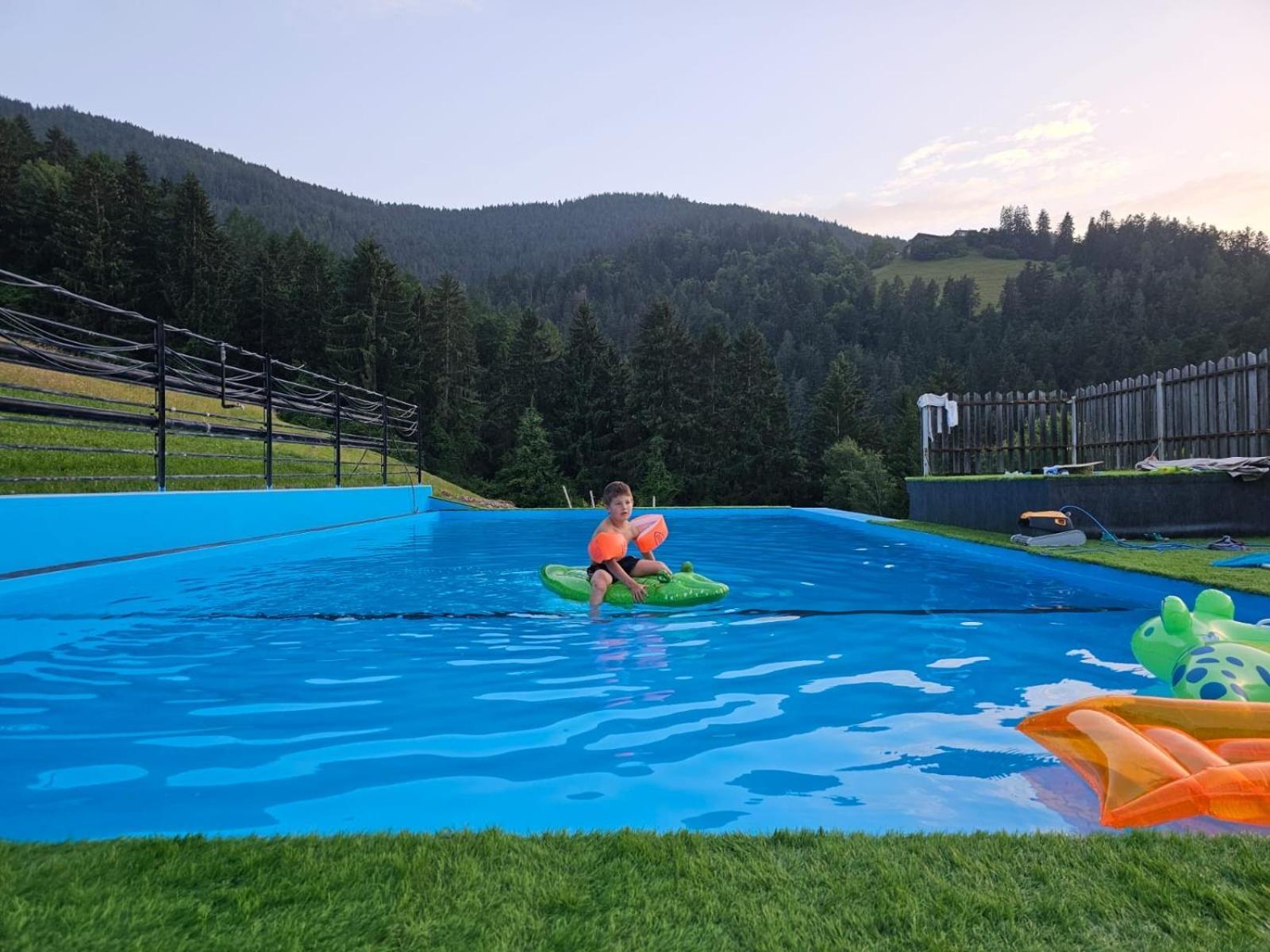 Zimmer 2 Am Manoetscherhof Hotel Тирес Екстериор снимка